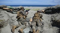 Latihan militer tahunan ini menjadi agenda rutin kedua negara. Latihan dilakukan di sebuah pulau di bagian utara Filipina.