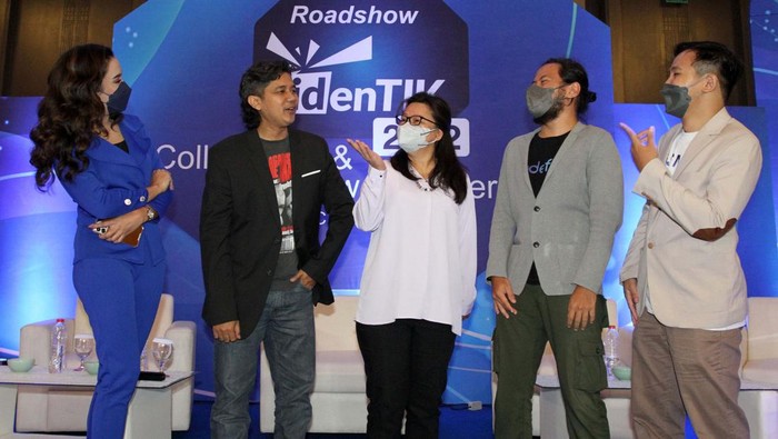 Menggali Inovasi Anak Bangsa Lewat IdenTIK 2022 Kemkominfo gelar roadshow kompetisi Indonesia Enterpreneur TIK (IdenTIK) tahun 2022. IdenTIK ini menggali potensi inovasi anak bangsa terbaik di bidang teknologi.