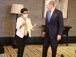 Ini yang Disampaikan Langsung Menlu RI Retno ke Menlu Rusia