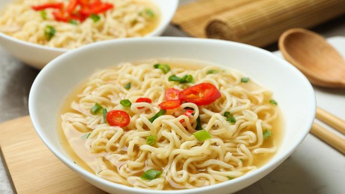 Mie Instan Kesalahan yang Sering Dilakukan Saat Masak Mie Instan