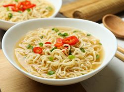 Ini 4 Kesalahan Saat Masak Mie Instan yang Sering Dilakukan