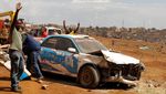 Saat Perempuan Injak Pedal Gas Ikuti Kejuaran Reli di Afrika