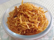 3 Resep Olahan Kentang Kering yang Gurih Pedas Untuk Stok Lauk