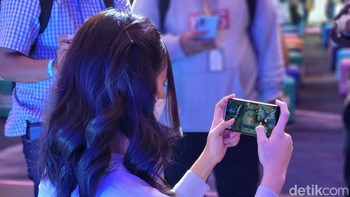 Untuk meningkatkan kinerjanya diberikan RAM Plus hingga 8 GB. Foto: Adi Fida Rahman/detikINET