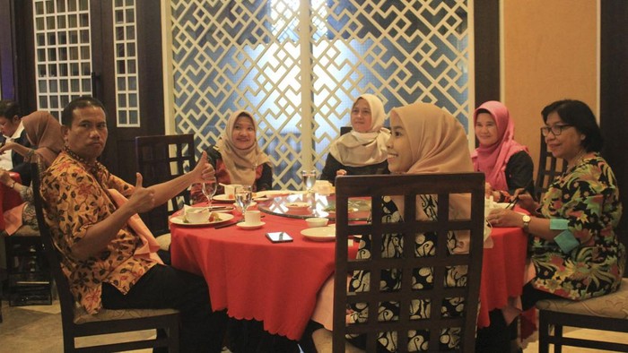 Memeriahkan Dies Natalis yang ke-34, Universitas Sahid (USAHID) menggelar acara “Teacher Gathering: Discussion & Table Manner” di Hotel Grand Sahid Jaya, Jakarta, Kamis (31/32022).