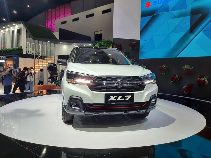 Suzuki XL7 Alpha FF meluncur di IIMS 2022