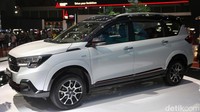 Suzuki XL7 Alpha FF dijual dengan harga Rp 294,2 juta on the road Jakarta untuk transmisi manual dan Rp 305,2 juta on the road Jakarta untuk transmisi otomatis. 