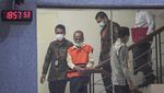 Tengok Lagi Penampakan Annas Maamun yang Kembali Pakai Rompi KPK