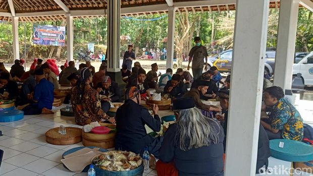 Tradisi Sadran Gede di Banjarnegara digelar jelang Ramadan, Kamis (31/3/2022).