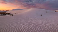 Setiap bulan April hingga Oktober ada pendakian bulan purnama berpemandu. Tertarik untuk datang ke Taman Nasional White Sands? (Getty Images)