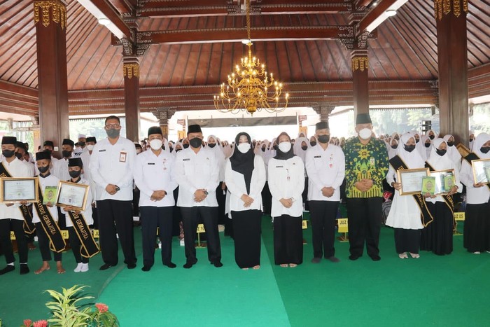 Wisuda Siswa Penghafal Juz Amma