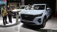 Selain itu, EQ1 juga menerapkan teknologi mutakhir yang terdiri dari tiga komponen listrik canggih, yaitu baterai, motor, dan e-management system, yang dilengkapi dengan konfigurasi keselamatan aktif dan pasif, berkarakter ekonomis, praktis, cerdas, dan banyak lagi keunggulan lainnya. Walaupun hadir dengan berbagai kecanggihan, namun EQ1 dirancang user-centric, sehingga dapat menciptakan pengalaman baru bagi pengendaranya dan memperlihatkan orisinalitas.