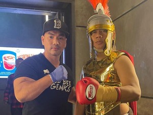 Bob Bee Builder Sayangkan Cedera Lutut Vicky Kambuh Saat Lawan Azka Corbuzier