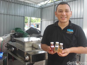 Warga Manado Sulap Sampah Plastik-Minyak Goreng Bekas Jadi BBM