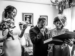 Jawara Kontes Foto Pernikahan FdB, Tak Kalah Romantis dari #BinJinWedding