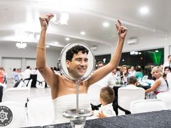 Jawara Kontes Foto Pernikahan FdB, Tak Kalah Romantis dari #BinJinWedding