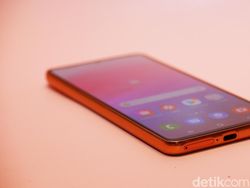 Unboxing Samsung Galaxy A53 5G Warna Peach yang Menggoda