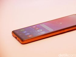 Unboxing Samsung Galaxy A53 5G Warna Peach yang Menggoda