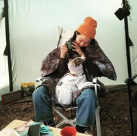 Beberapa teman dekat Gong Hyo Jin yang telah mengenal Kevin Oh di antaranya Son Dam Bi, Jung Ryeo Won, dan Im Sumi. Gong Hyo Jin dan Kevin Oh sendiri terpaut 10 tahun di mana sang aktris lebih tua. Foto: dok. Instagram @rovvxhyo