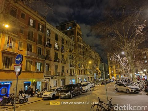 Hasil foto Realme GT 2 Pro Hasil foto Realme GT 2 Pro