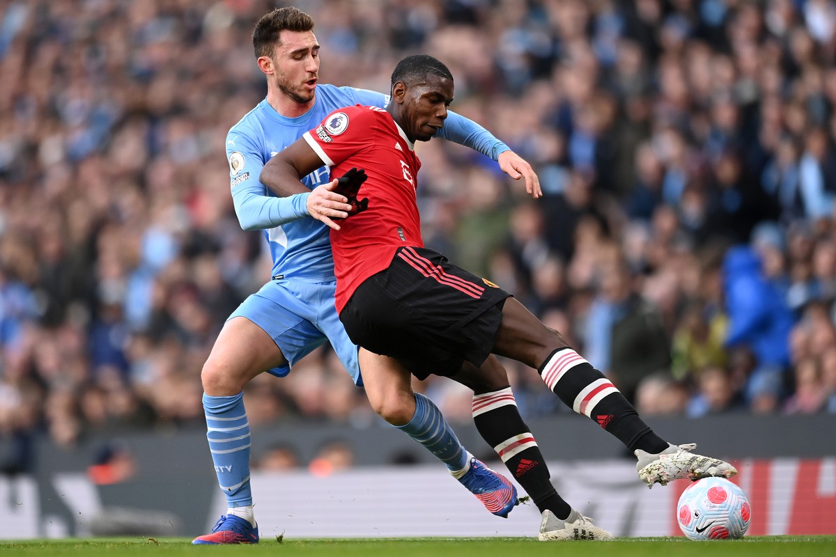 Aymeric Laporte membahas sukses Manchester City, sekaligus ledek Manchester United. (Foto: Getty Images/Michael Regan)