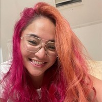 Marshanda diketahui mengubah warna rambutnya tepat di Hari Bipolar Sedunia yang jatuh pada tanggal 30 Maret 2022. Kini penampilannya pun jadi terlihat semakin berani dan fresh. Foto: Instagram/@marshanda99