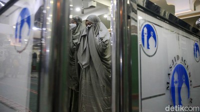 Masjid Al-Azhar Jaksel Gelar Salat Tarawih Malam Ini