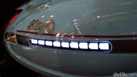 Soal penerangan, skutik ini mengusung sistem LED di lampu senja, utama, stop lamp, sein, dan dilengkapi fitur hazard.