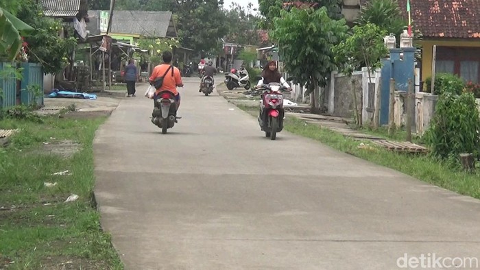 Menyusuri Desa Siluman, Subang