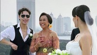 Terlihat tamu undangan yang datang juga tak banyak dan benar-benar hanya dihadiri keluarga Foto: dok. Instagram Bindipack
