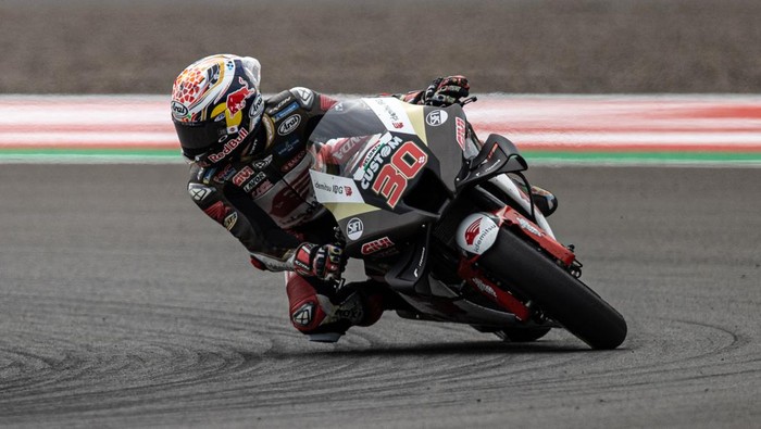 LOMBOK, INDONESIA - MARCH 19: MotoGP rider Takaaki Nakagami #30 of Japan and LCR Honda IDEMITSU competes during the qualifying round of the MotoGP Grand Prix of Indonesia at Mandalika International Street Circuit on March 19, 2022 in Lombok, Indonesia. (Photo by Robertus Pudyanto/Getty Images)