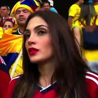 Sorotan kamera beberapa detik saja bisa mengubah hidup seseorang. Natalia Betancourt yang awalnya karyawan biasa sekarang jadi langganan model dan bintang iklan di Kolombia setelah menonton ajang Piala Dunia 2018. Foto: (Screenshot/Youtube)