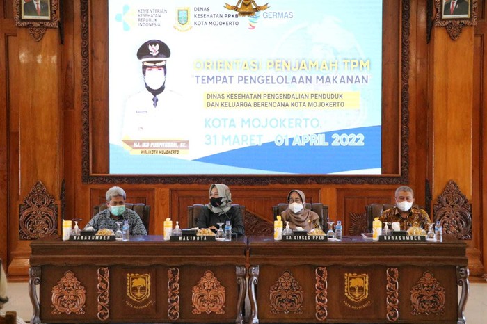 Orientasi Penjamah Tempat Pengelolaan Makanan (TPM)