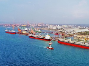 BUMN-BUMD Keroyokan Garap Bisnis Logistik Pelabuhan di Samarinda