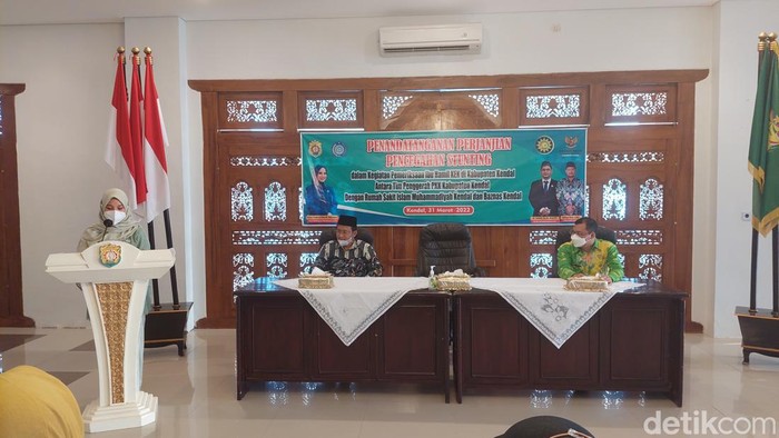 Penandatanganan kerja sama cegah stunting di Kendal, Kamis (31/3/2022).