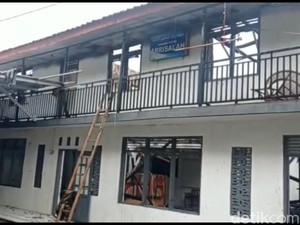 Diduga Korsleting Listrik, Ponpes di Tasikmalaya Hangus Terbakar