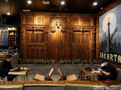 Potret Cafe Kekinian di Sarinah! Bukan, Ini Grapari Telkomsel