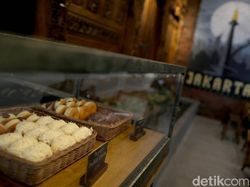 Potret Cafe Kekinian di Sarinah! Bukan, Ini Grapari Telkomsel