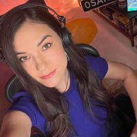 Tak hanya jadi aktris, Sasha Grey juga pernah mencicip jadi penyanyi. Dulu ia tergabung dalam beberapa grup, seperti Infected Mushroom and Death In Vegas. Foto: Facebook Sasha Grey