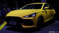 Terlebih MG 5 GT mengadopsi gaya desain baru yang dinamakan 3rd Generation MG Family Design Language yang begitu menonjol dari sisi eksterior dan interiornya.