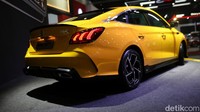 MG 5 GT menggendong mesin berkapasitas 1.498 cc DOHC 4 silinder 16 valve VTi-Tech, yang dikawinkan dengan multi-point fuel injection. MG 5 GT ini diklaim mampu menyemburkan tenaga 114 PS di rpm 6.000 dan torsi mencapai 150 Nm di 4.500 rpm.