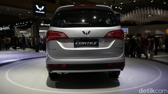 Wuling Andalkan Cortez Hingga Pamer Mobil Listrik di IIMS 2022 Wuling hadir di IIMS Hybrid 2022 menempati booth D9 seluas 868 meter persegi di Hall D, JIExpo Kemayoran dari 31 Maret hingga 10 April 2022.