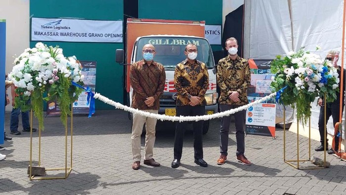 Kota Makassar merupakan salah satu lokasi sasaran untuk proyek-proyek infrastruktur strategis pemerintah. Bosch Indonesia pun turut ekspansi ke Kota Makassar.