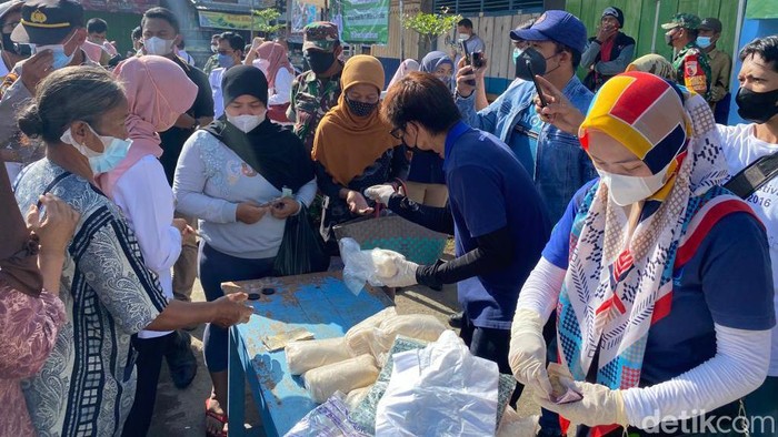 operasi pasar gula