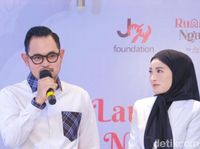 Gilang Widya Pramana Dan Shandy Purnamasari Tak Henti Berbagi Dengan Sesama