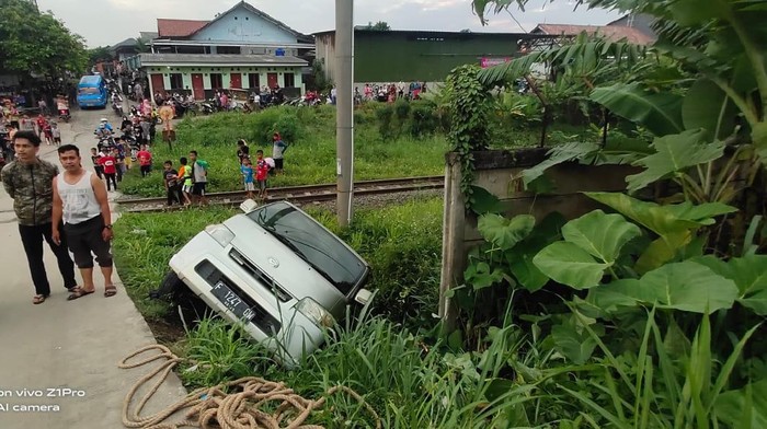 Kecelakaan mobil di Bogor (Dok istimewa)