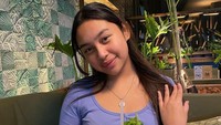 Khirani juga memiliki akun Instagram pribadi di akun bernama @khiranitrihatmodjo. Ia sering memamerkan momen kesehariannya di akun tersebut. Foto: Instagram @khiranitrihatmodjo @mayangsari_official