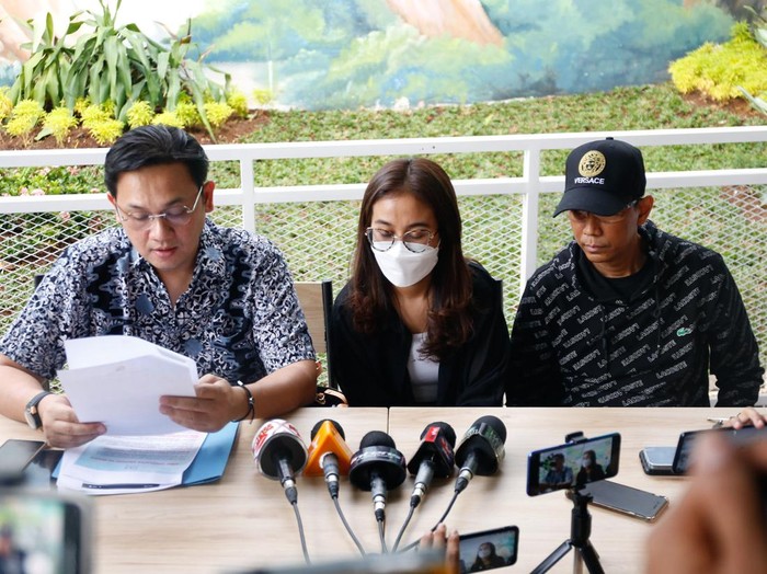 Mayang anak Doddy Sudrajat serius tempuh jalur hukum soal skincare.