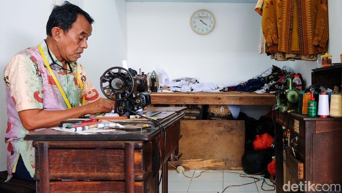 Menengok Kampung Akuarium yang Tanahnya Dibawa Anies ke IKN Kampung Akuarium sempat digusur Ahok saat jadi Gubernur DKI. Kini, Kampung Akuarium dibangun kembali Anies Baswedan dan tanahnya dibawa ke IKN Nusantara.