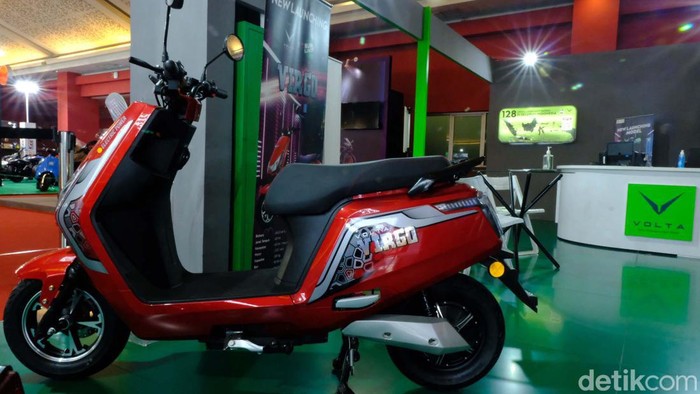 Motor Listrik Buatan Semarang Ini Dijual Mulai Rp 15 Jutaan Volta Virgo jadi motor listrik terbaru yang meluncur di Indonesia International Motor Show (IIMS) 2022. Motor listrik ini merupakan rakitan pabrik asal Semarang, Jawa Tengah.